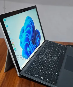 New Laptop Microsoft Surface Pro 7 8GB Intel Core I5 SSD 128GB