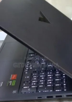 New Laptop HP Victus 16 8GB AMD Ryzen 7 SSD 1T