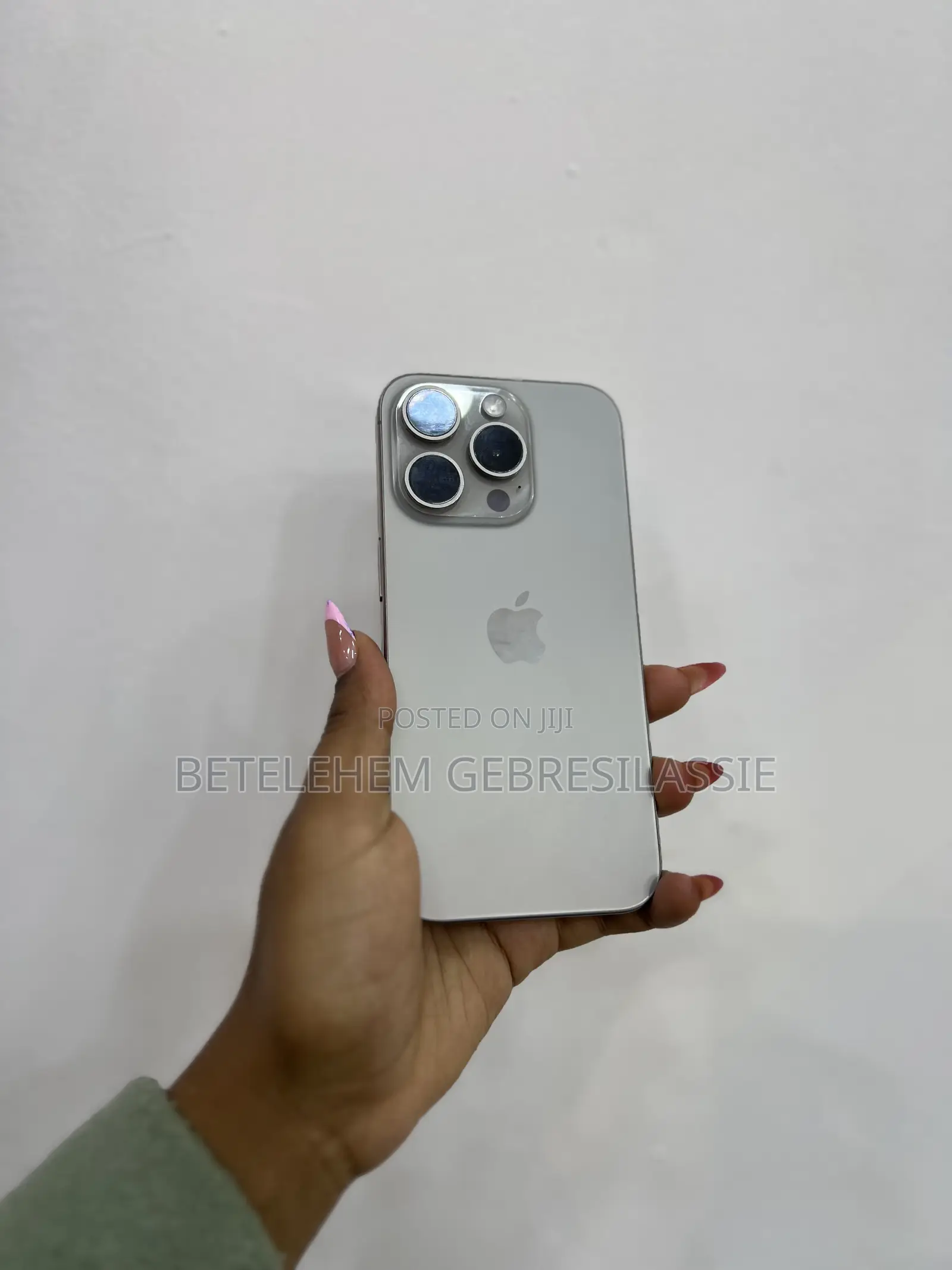 Apple iPhone 15 Pro 256 GB Gray