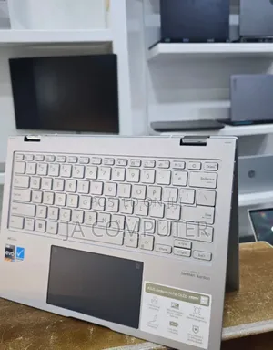 New Laptop Asus ZenBook UX32VD 16GB Intel Core I7 SSD 1T