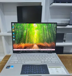 Photo - New Laptop Asus ZenBook UX32VD 16GB Intel Core I7 SSD 1T