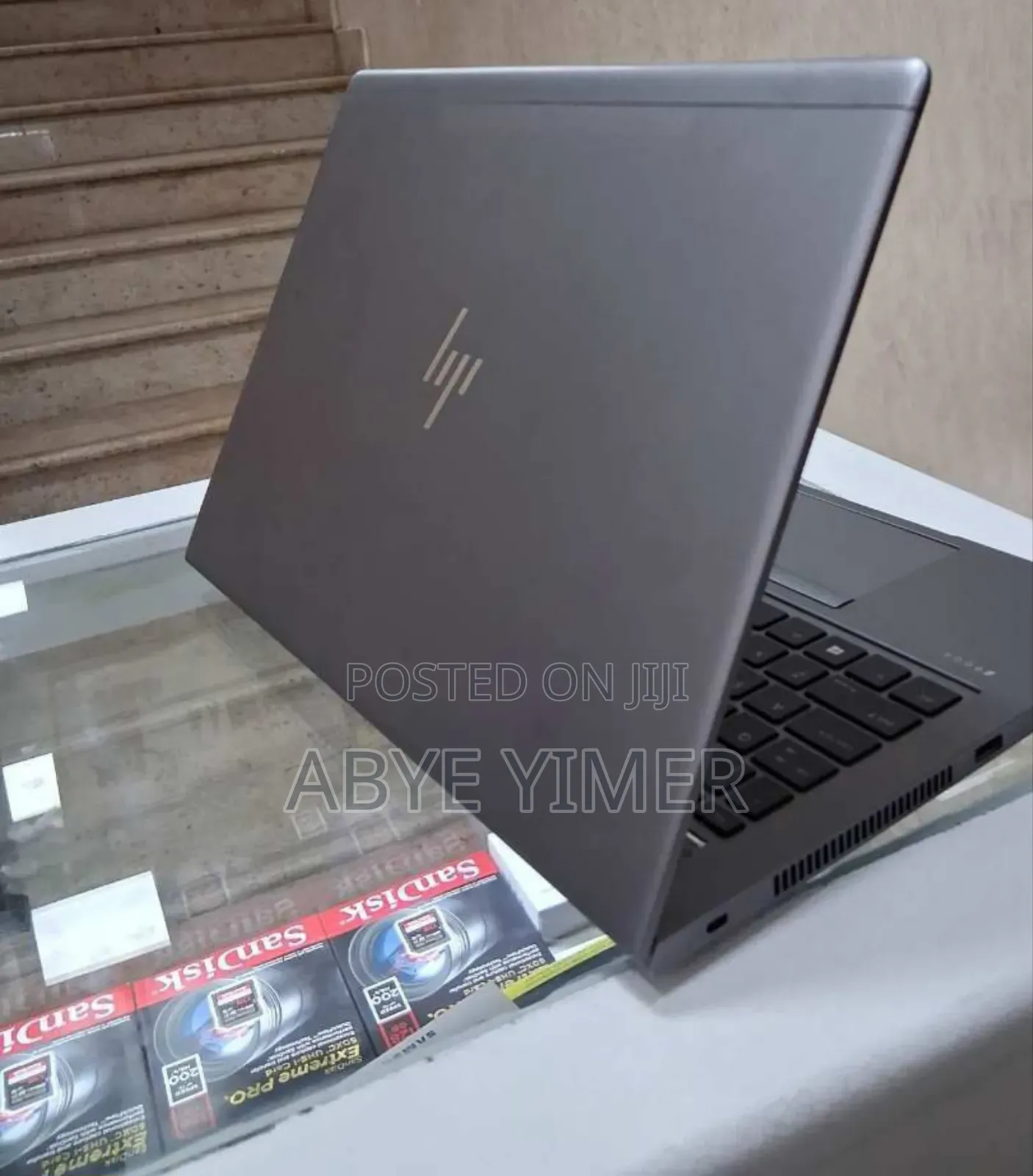New Laptop HP ZBook Studio G5 16GB Intel Core I7 SSD 512GB