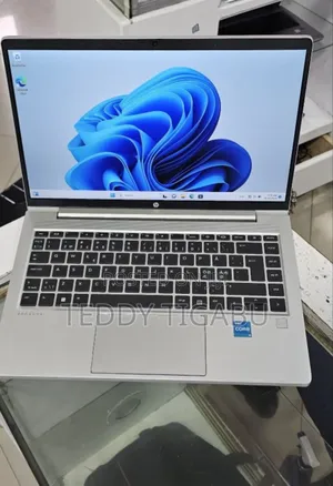 New Laptop HP 16GB Intel Core I3 SSD 512GB