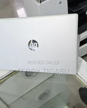 New Laptop HP 16GB Intel Core I3 SSD 512GB