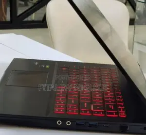 New Laptop MSI GF63 12GB Intel Core I5 SSD 512GB