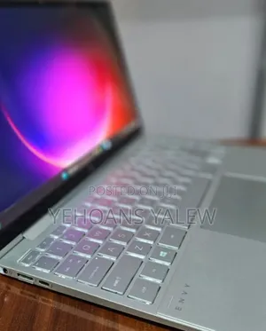 New Laptop HP Envy X360 8GB Intel Core I7 SSD 512GB