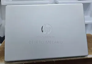 New Laptop HP 12GB Intel Core I3 SSD 512GB