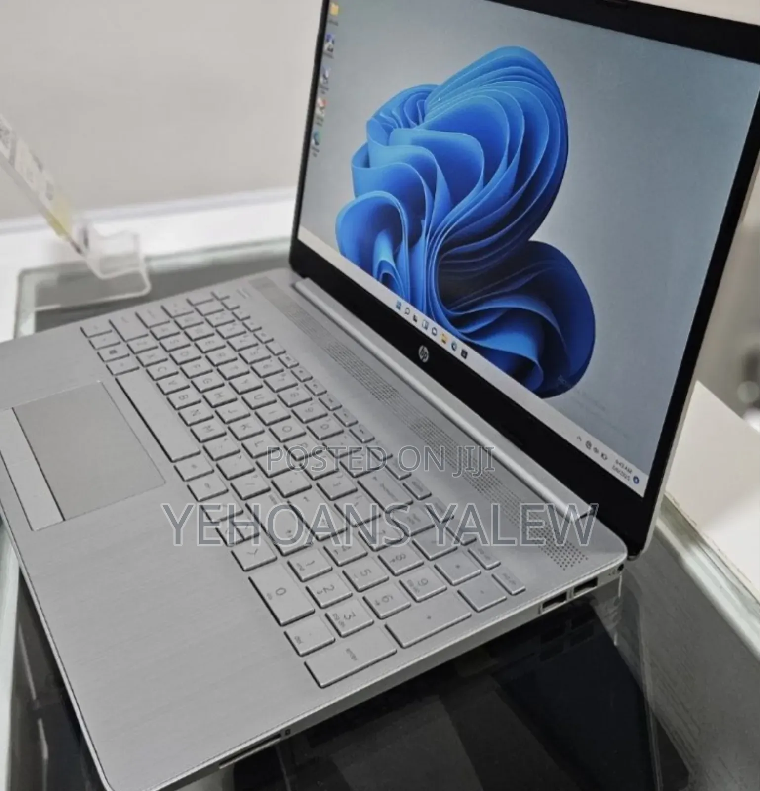 New Laptop HP Stream Notebook 8GB Intel Core I7 SSD 512GB