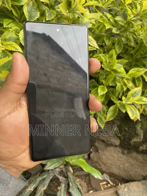 Photo - Google Pixel 6a 128 GB Black