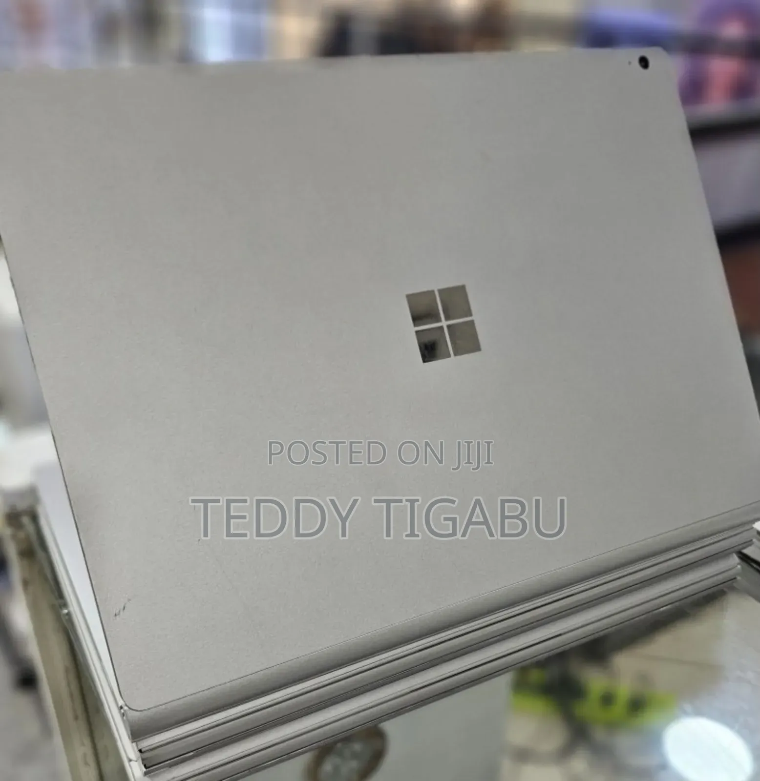 New Laptop Microsoft Surface Book 3 16GB Intel Core I7 SSD 256GB