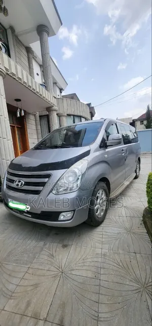 Hyundai Starex 2014 Silver
