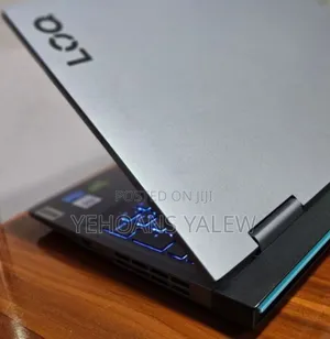 New Laptop Lenovo LOQ 15ARP9 16GB Intel Core I5 SSD 512GB