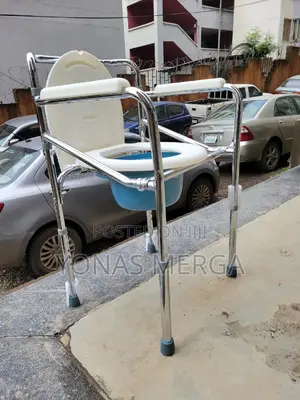 Photo - Pot Chairع額toilet Chair××Portable Convenient Toileting Aid