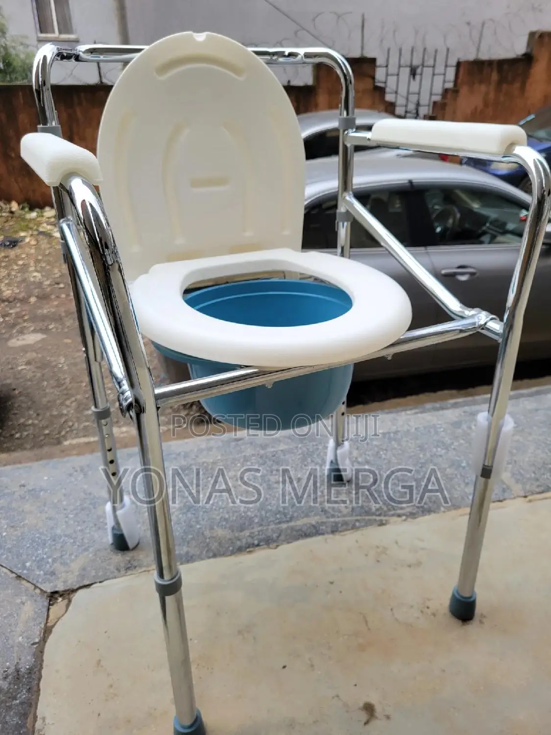 Bath Safety Chair沉ةcommode Chair窑٦٦medical Store••Hospital