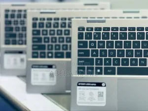 New Laptop HP Envy X360 8GB Intel Core Ultra 5 SSD 512GB