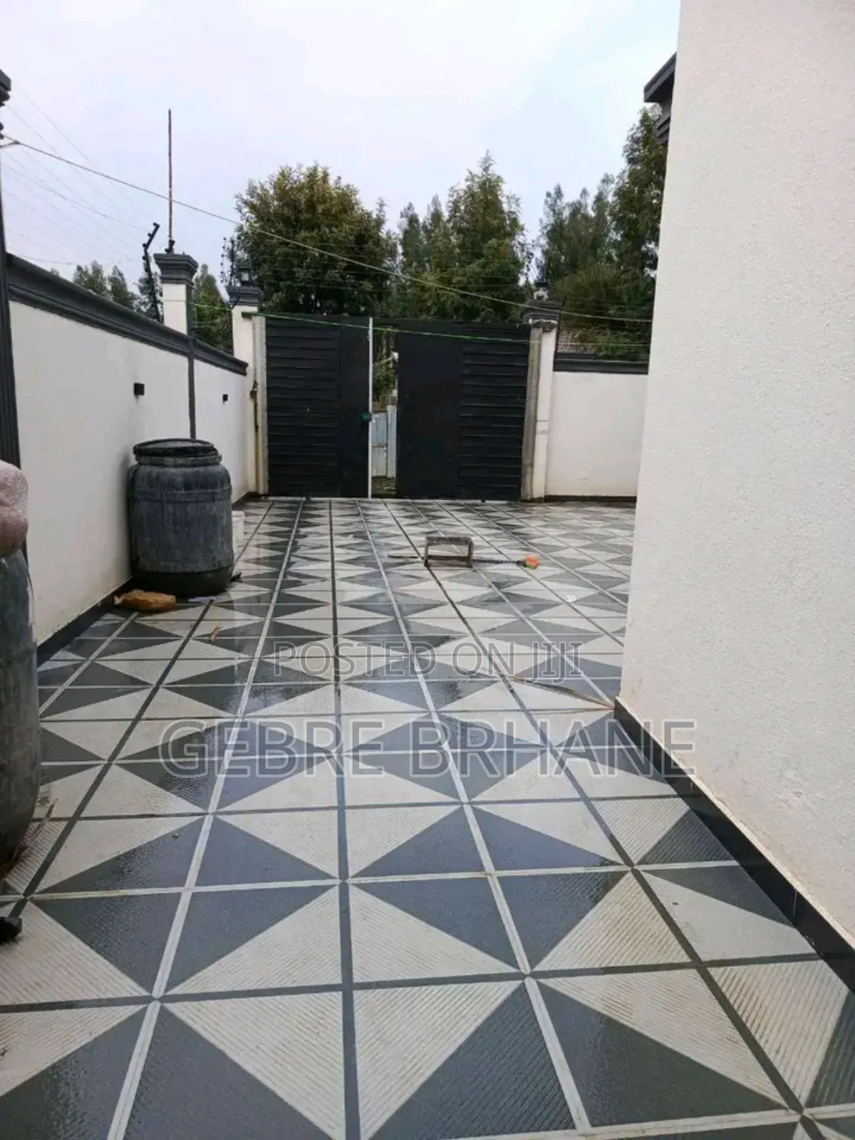 3bdrm Villa in Villa, Yeka for rent