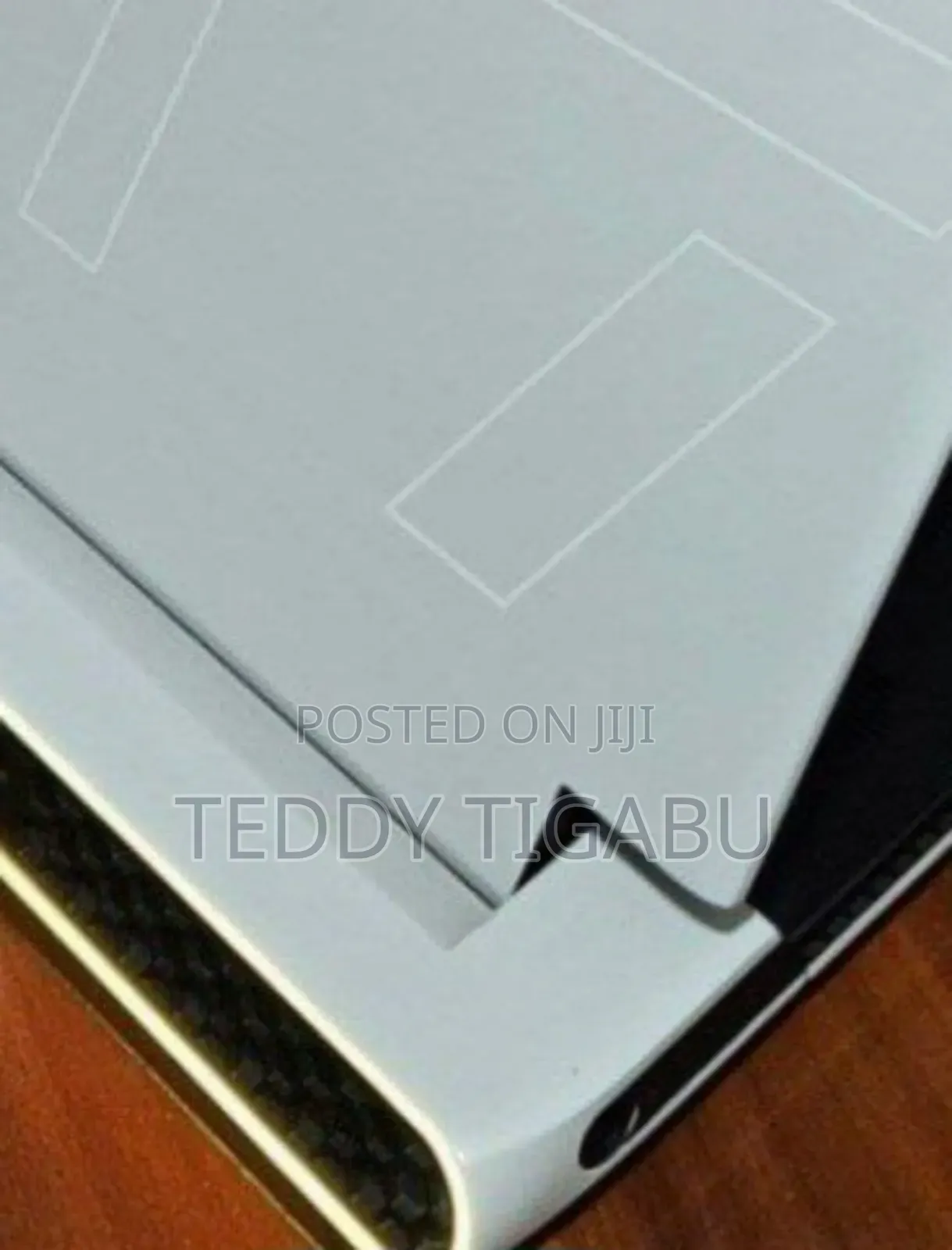 New Laptop Alienware M17x R2 16GB Intel Core I7 SSD 1T