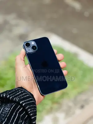 Photo - Apple iPhone 14 128 GB Black