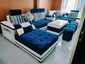 2025 Adama Design With Table