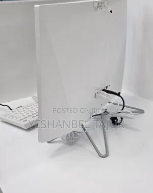 New Laptop HP EliteBook 840 8GB Intel Core I3 SSD 256GB