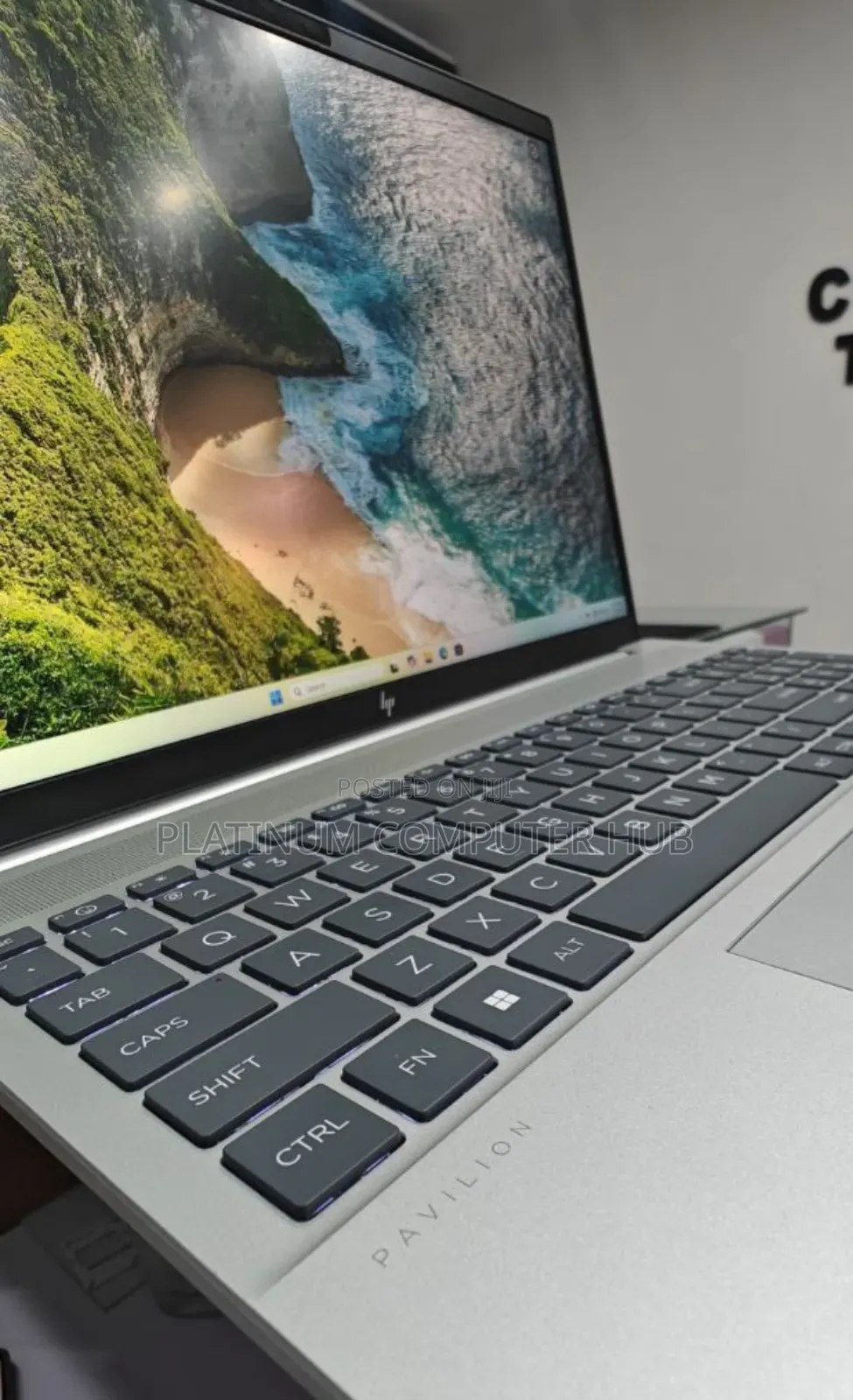 New HP Pavilion Gaming Laptop 15-Dk2xxx 16GB Intel Core I7 SSD 1T