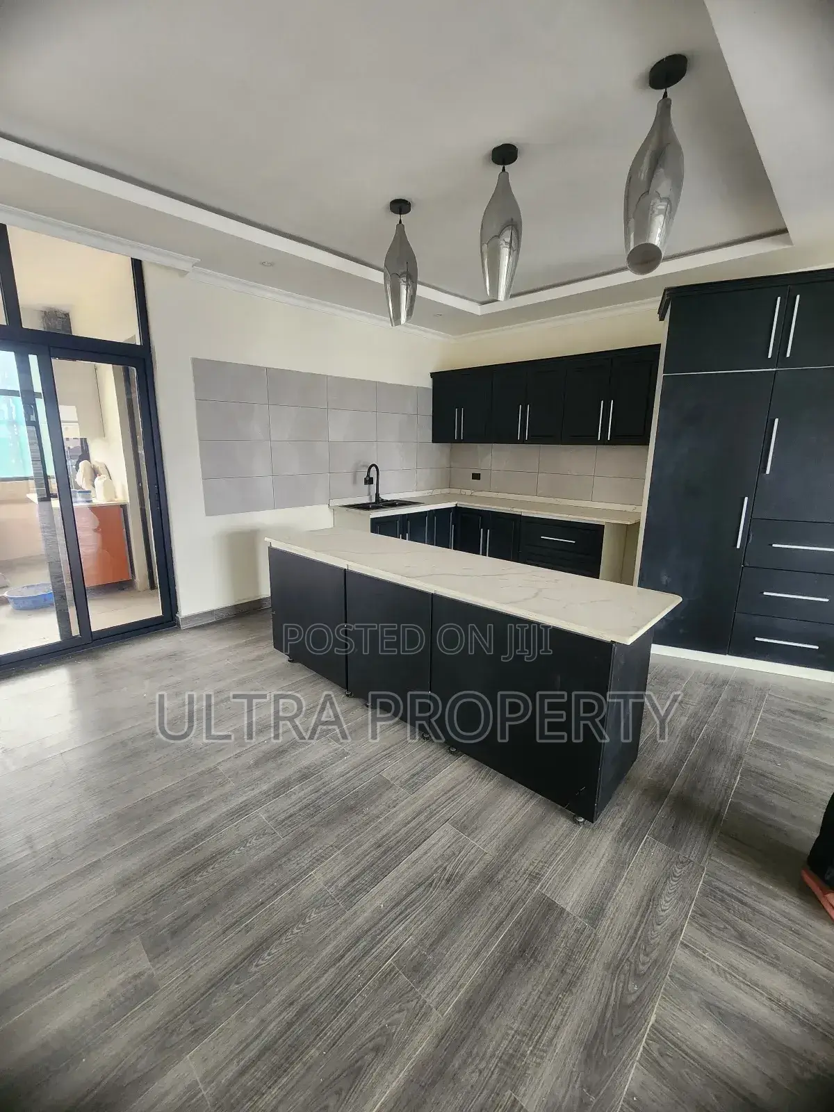 3bdrm Apartment in Bole for rent