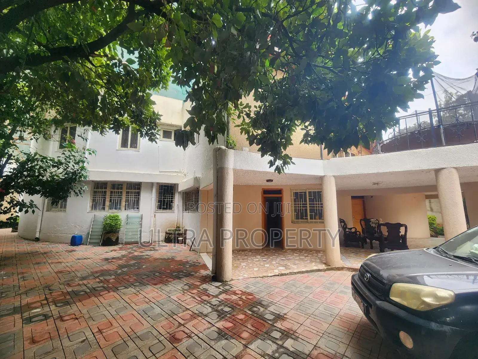 For Office or Residential House Rent Bole