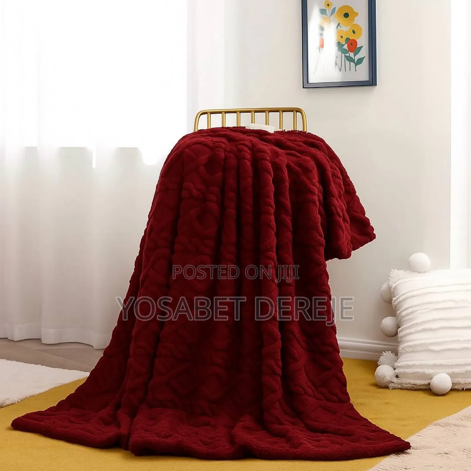 ጋቢ ለምኔ ሶፋ ላይ ቁጭ ሲሉ ትከሻ ላይ ጣል የሚደረግ እንዲሁም እንደ አልጋልብስም የሚጠቀሙት