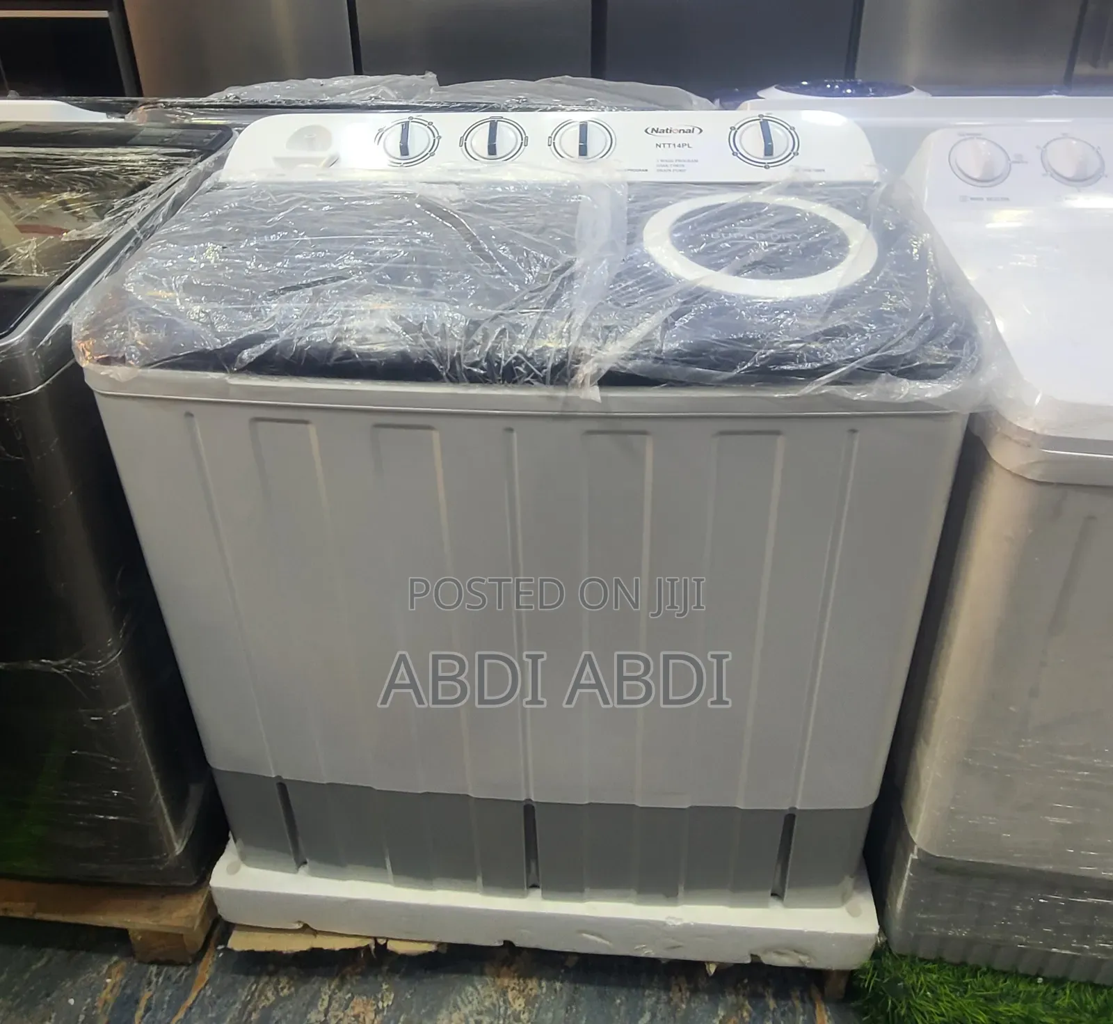 National 14 Kg Weshing Mashine