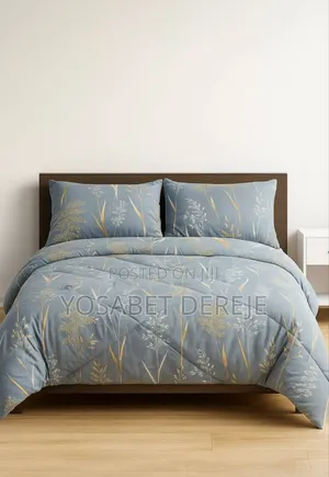 4 PCS Comforter Set