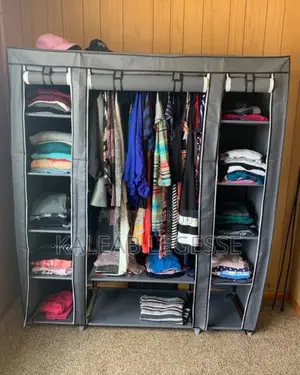 Clothe Rack(ዘመናዊ የልብስ ማስቀመጫ ቁምሳጥን)