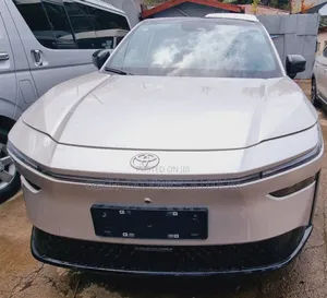 New Toyota bZ3 2025 Silver