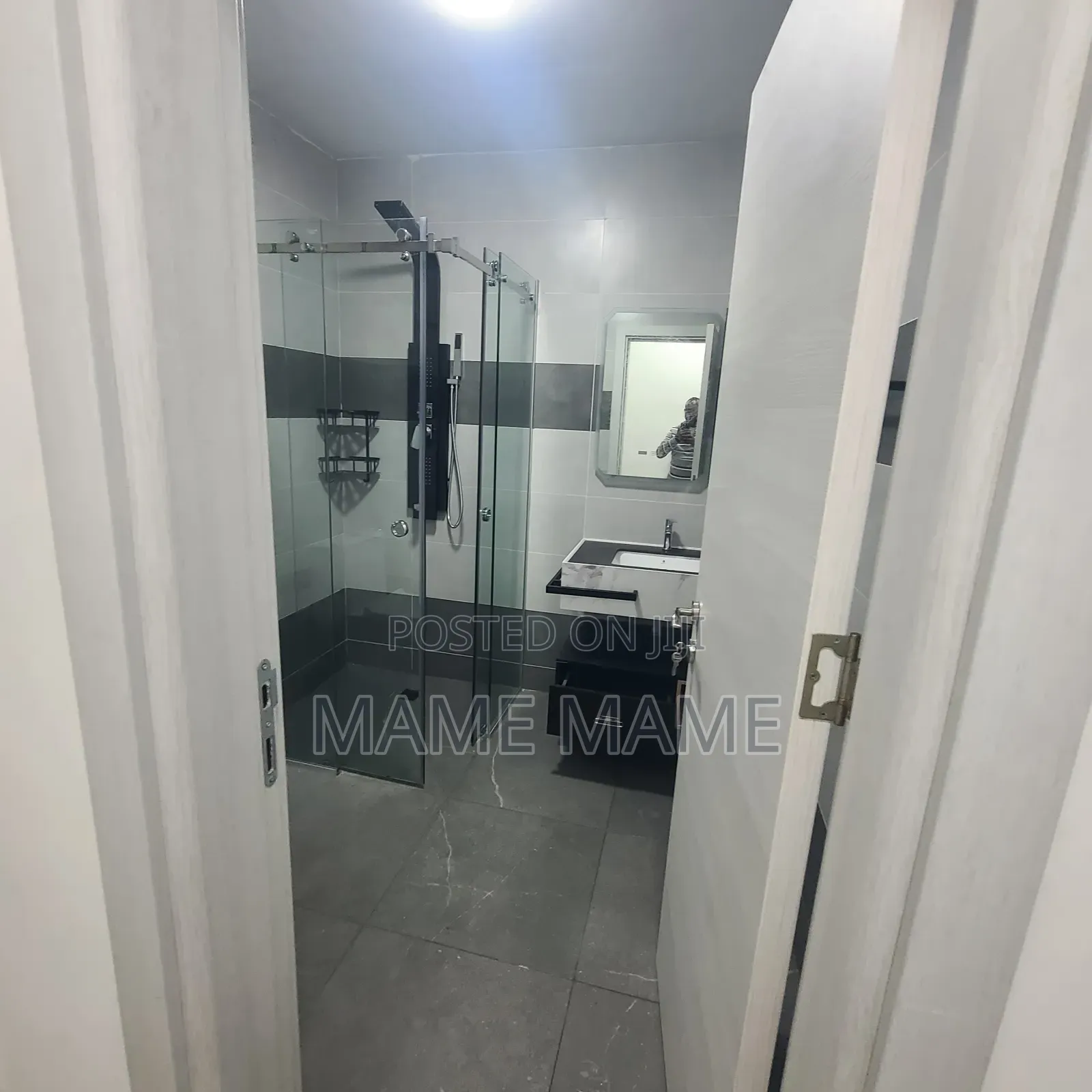 3bdrm Apartment in Addis Abeba, Bole for sale