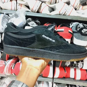 Photo - Reebok Orginal New