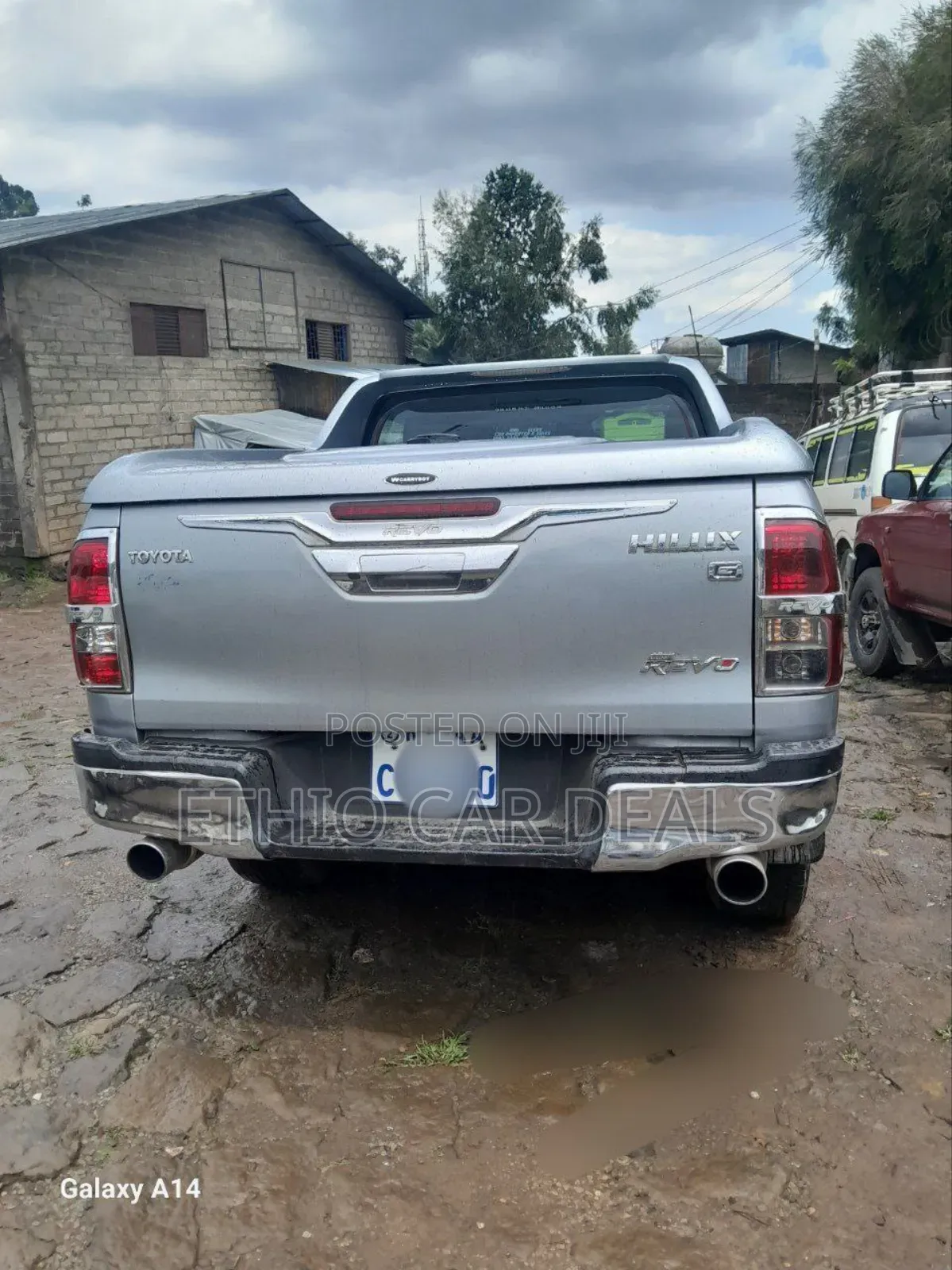 Toyota Hilux Revo Double Cab Deisel 2.4 AWD 2016 Silver