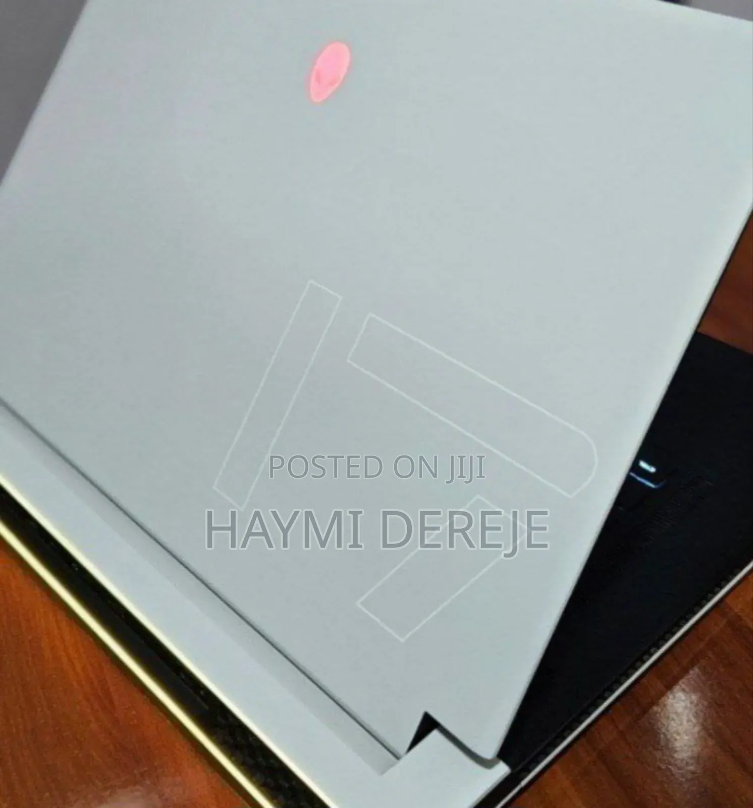 New Laptop Alienware M17x R2 16GB Intel Core I7 SSD 1T