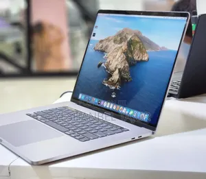 New Laptop Apple MacBook Pro 2019 32GB Intel Core I9 SSD 1T