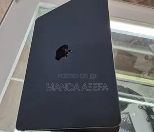 New Laptop Apple MacBook Air 2022 M2 8GB Apple M2 SSD 256GB