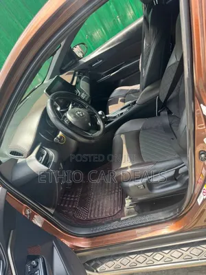 Toyota C-HR 2017 Brown