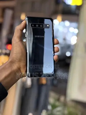 New Samsung Galaxy S10 5G 512 GB Blue