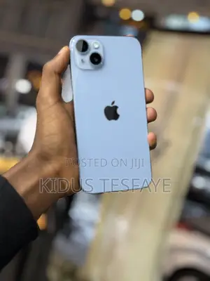 Photo - Apple iPhone 14 Plus 128 GB Blue