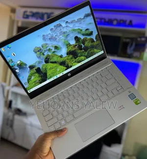 New Laptop HP Pavilion 14 16GB Intel Core I7 SSD 512GB