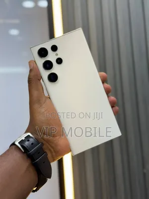 Photo - New Samsung Galaxy S23 Ultra 256 GB