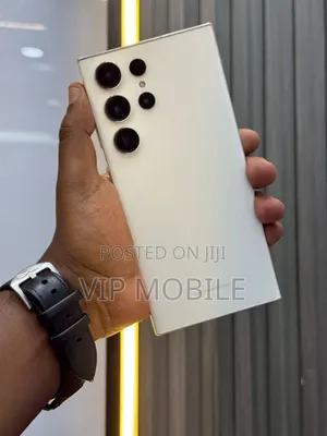 New Samsung Galaxy S23 Ultra 256 GB