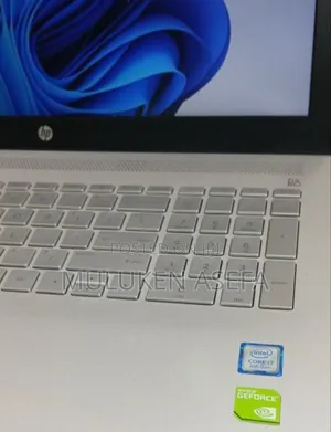 New Laptop HP Pavilion 15 8GB Intel Core I7 SSD 256GB