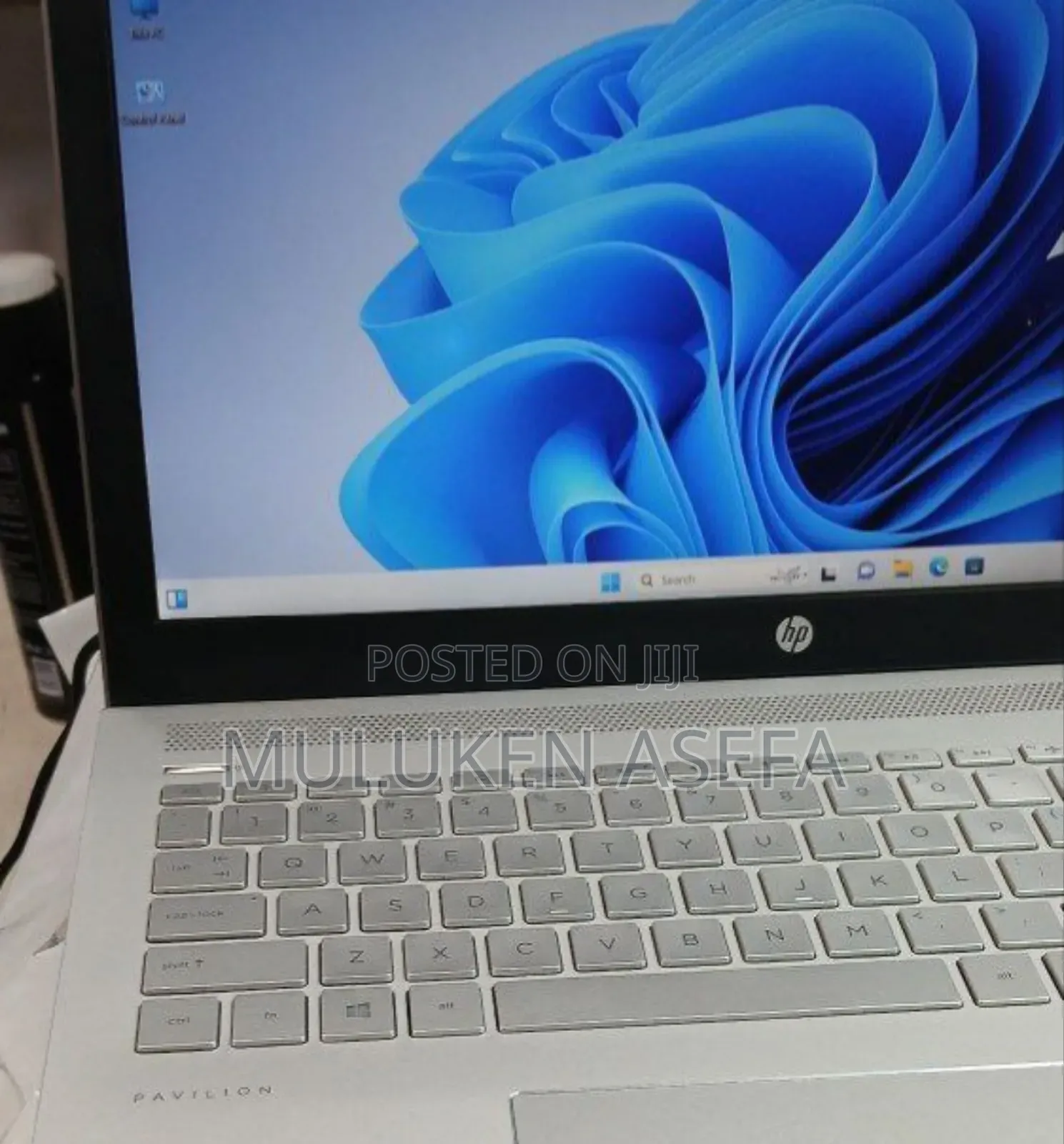 New Laptop HP Pavilion 15 8GB Intel Core I7 SSD 256GB