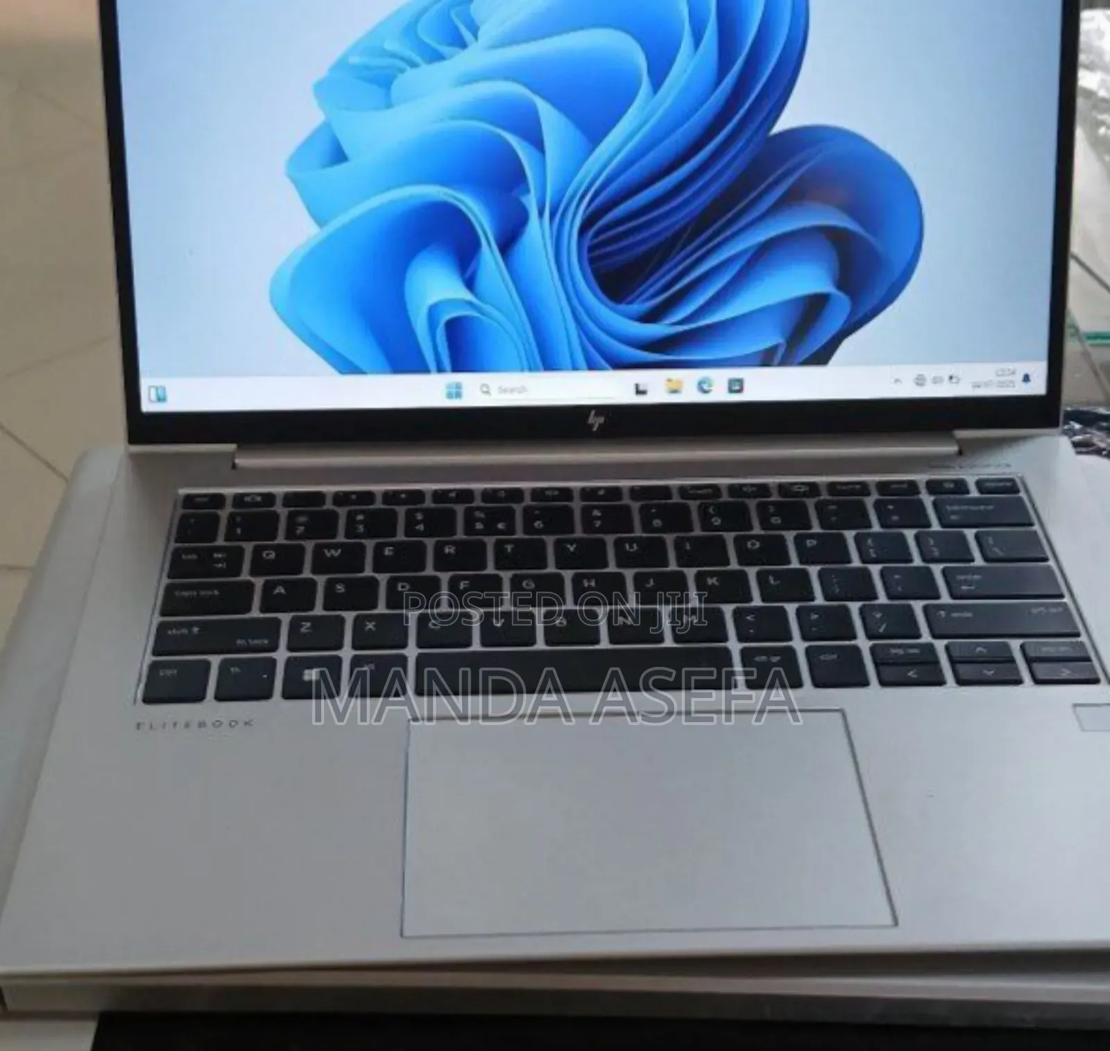 New Laptop HP EliteBook 840 10 16GB AMD Ryzen 5 SSD 512GB