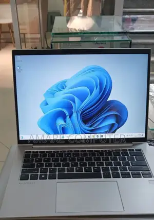 New Laptop HP EliteBook 845 G10 16GB AMD Ryzen 5 SSD 512GB