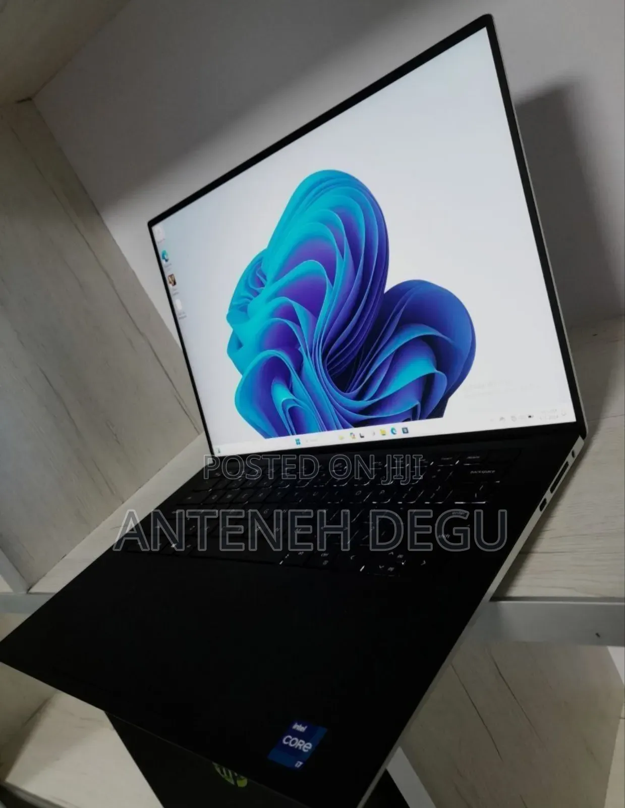 New Laptop Dell XPS 15 16GB Intel Core I7 SSD 1T