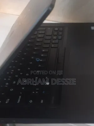 New Laptop Dell 8GB Intel Core I5 SSD 256GB